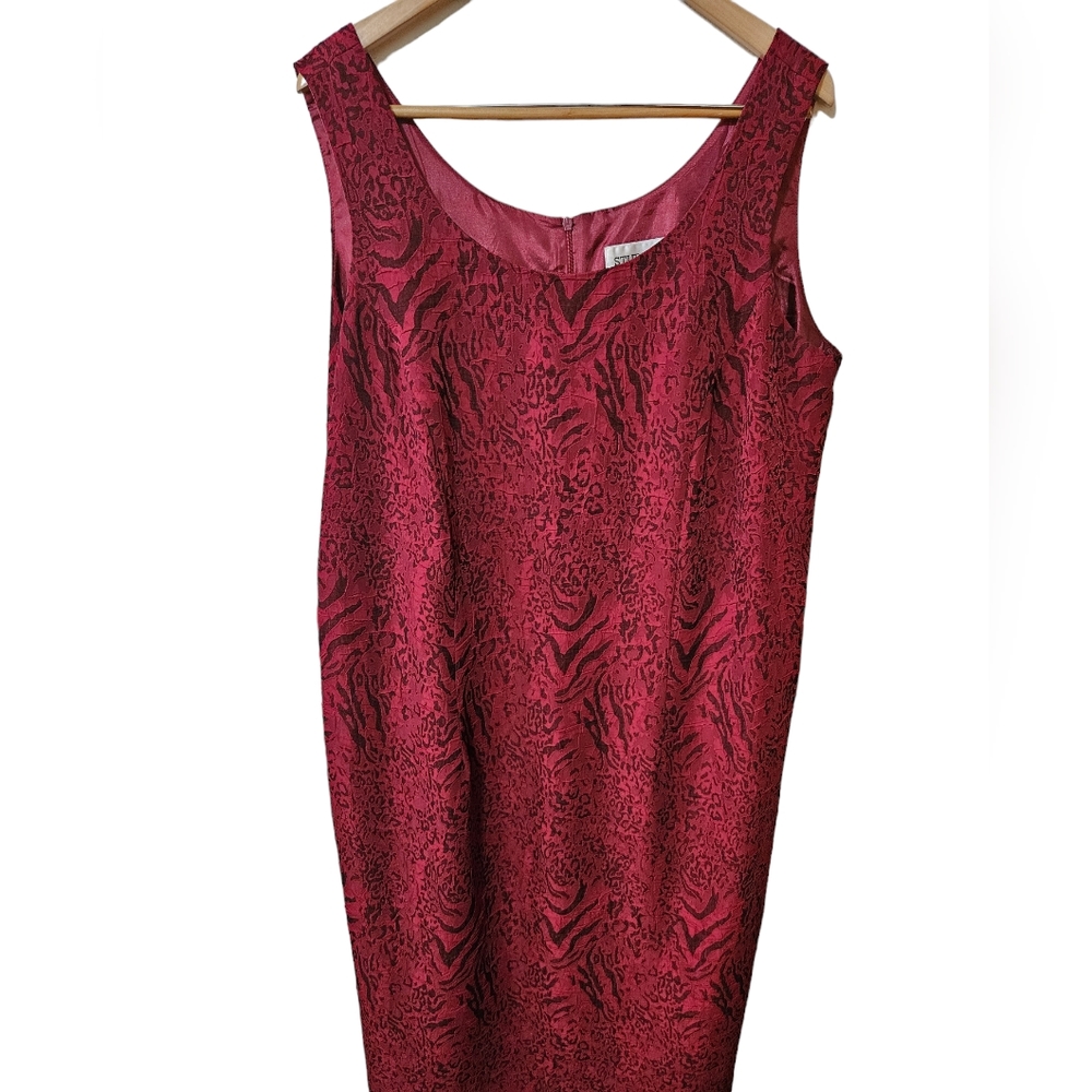Studio 1 Womans Maroon Animal Print Below Knee Fully Lined Shift Dress 18W